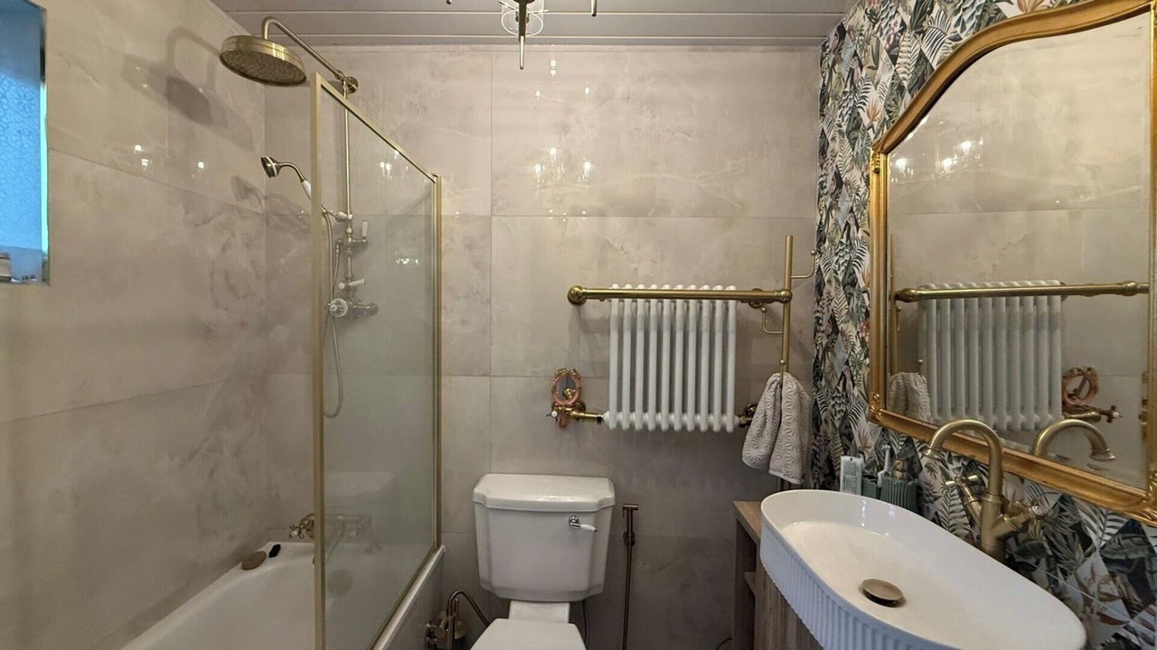 Photo of Bathroom in Bray on Thames
