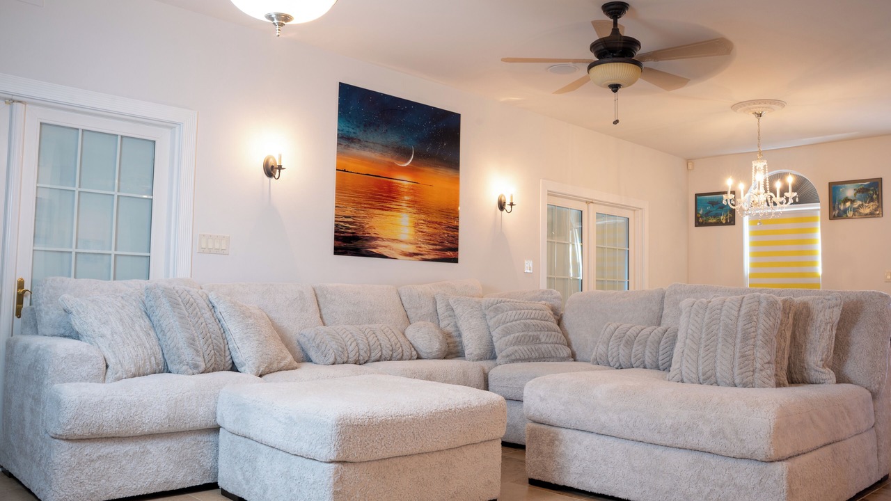 Photo of Livingroom in Tampa