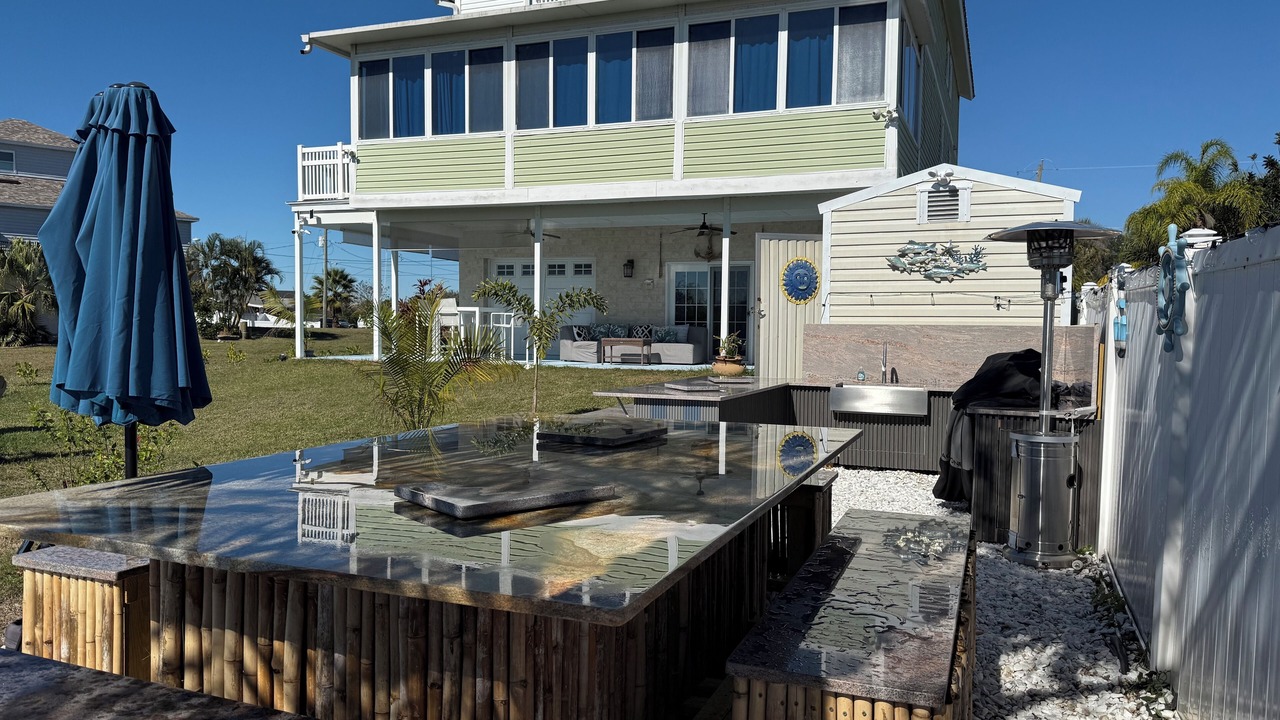 Photo of Outdoor in Tampa