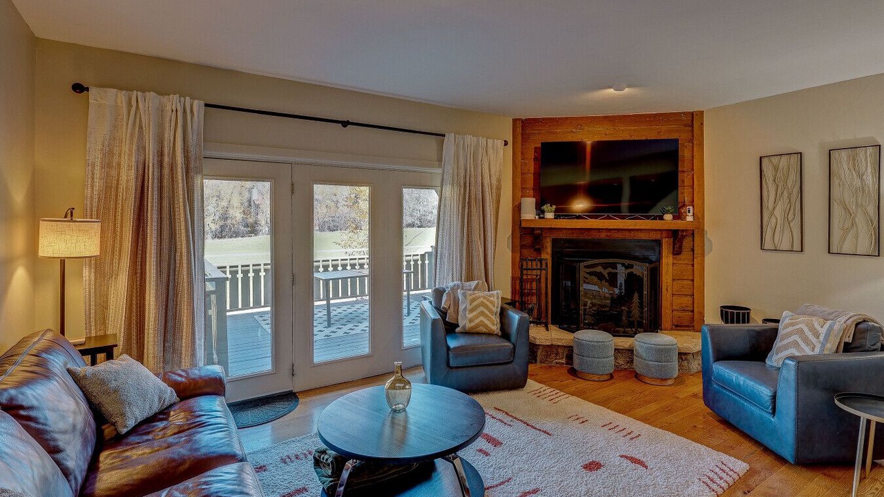 Photo of Livingroom in Eagle-Vail
