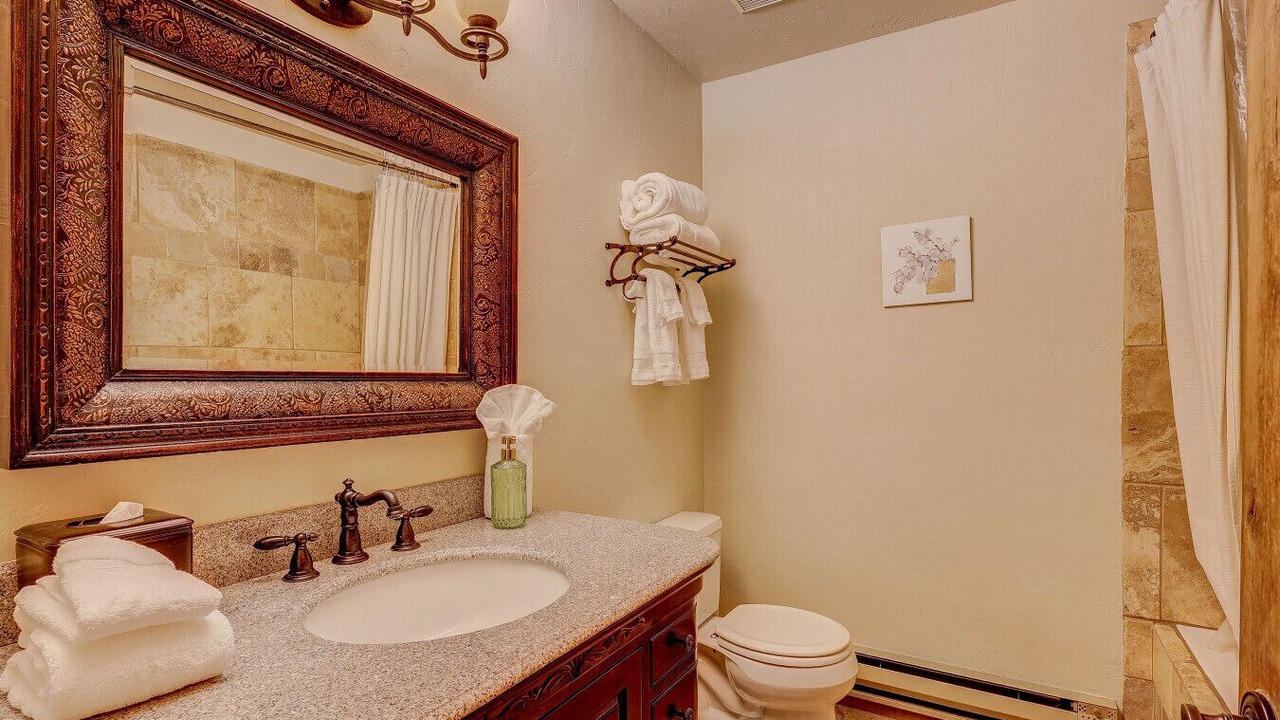 Photo of Bathroom in Eagle-Vail