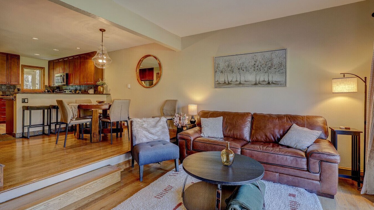 Photo of Livingroom in Eagle-Vail