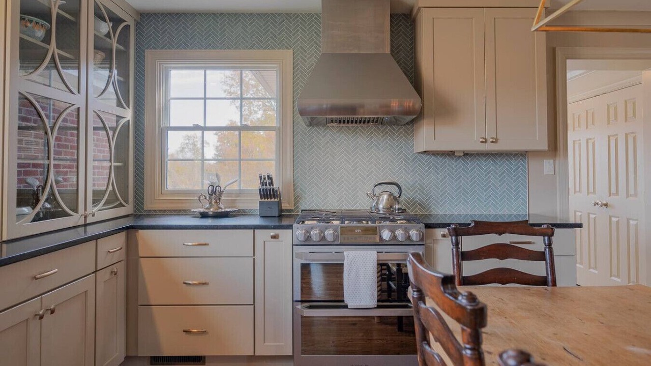 Photo of Kitchen in Roseland