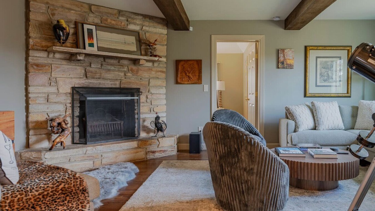 Photo of Livingroom in Roseland