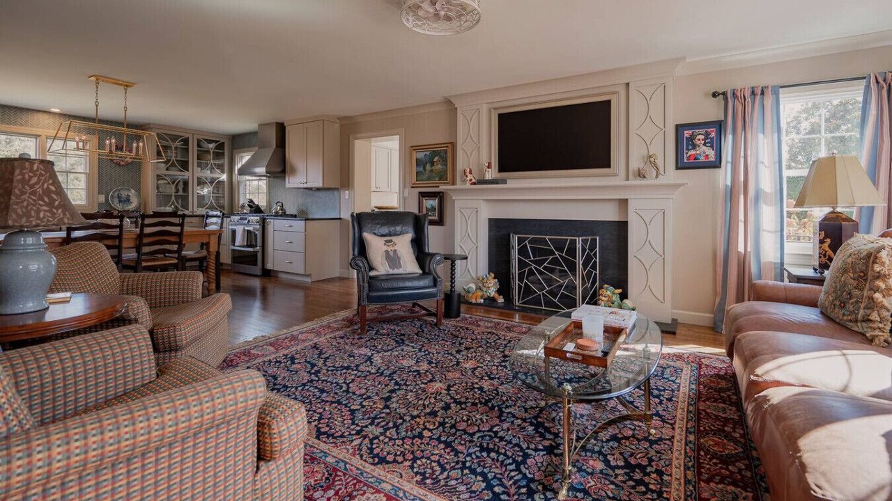 Photo of Livingroom in Roseland