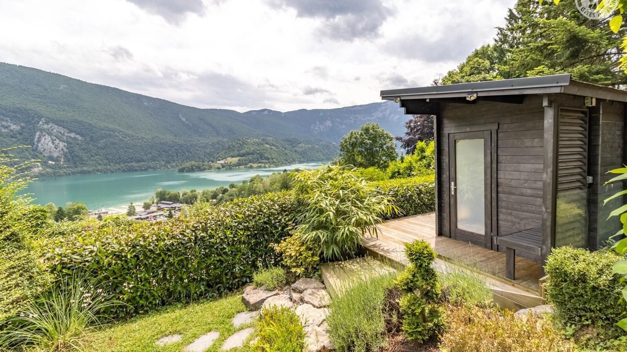 Photo of Outdoor in Novalaise