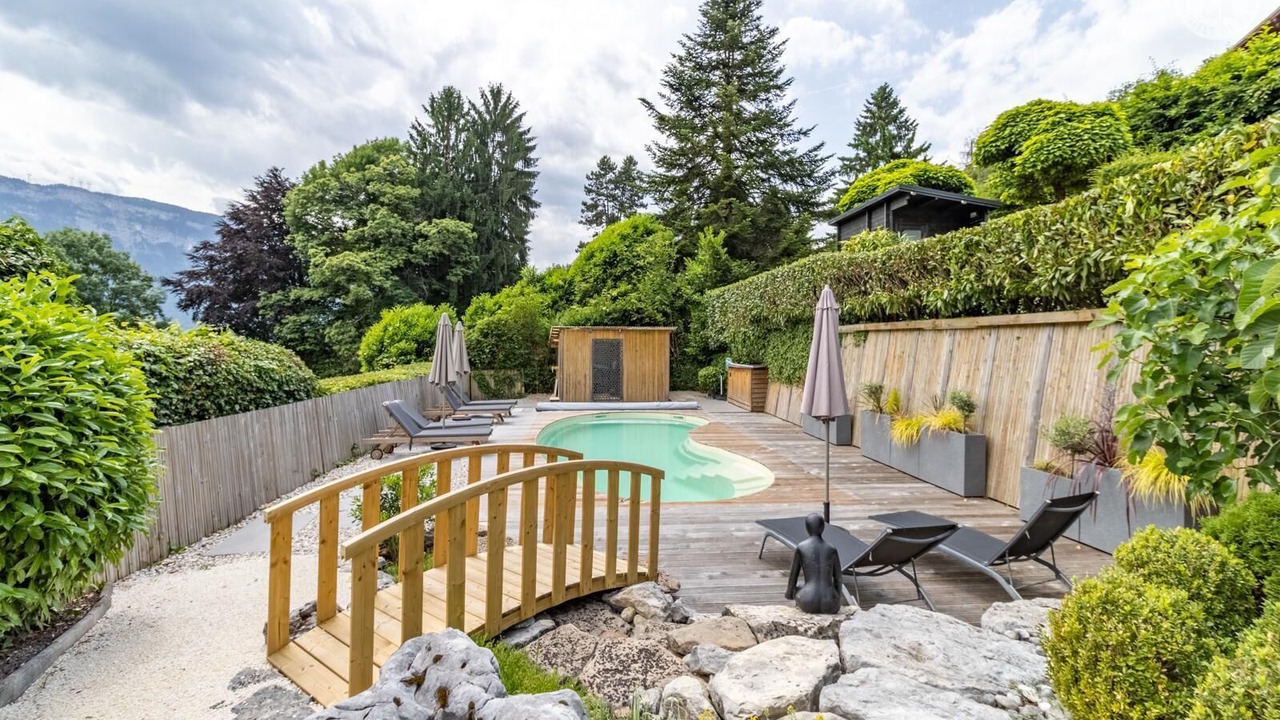 Photo of Outdoor in Novalaise