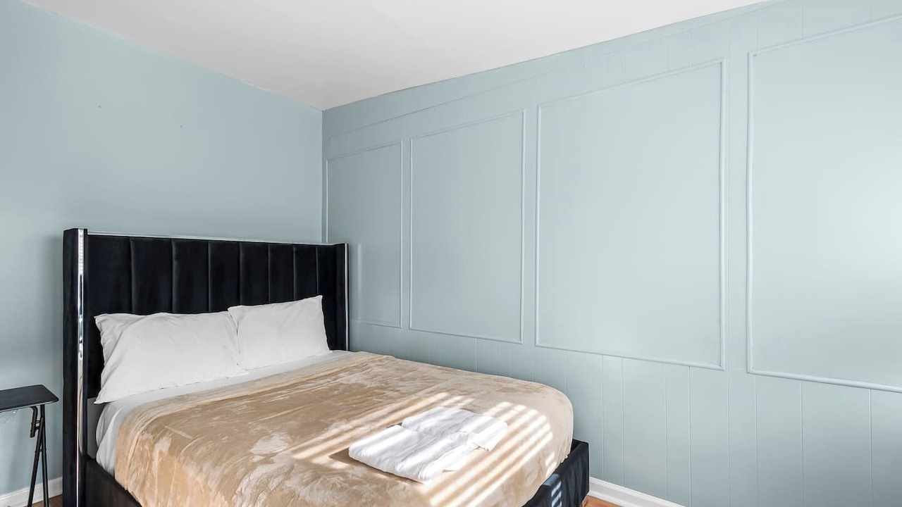 Photo of Bedroom in Takoma Park