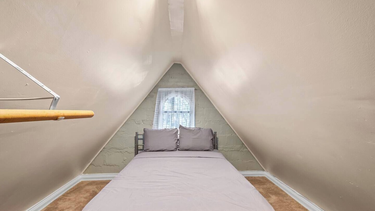 Photo of Bedroom in Takoma Park