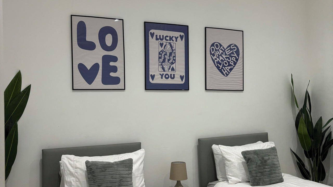 Photo of Bedroom in Baglan