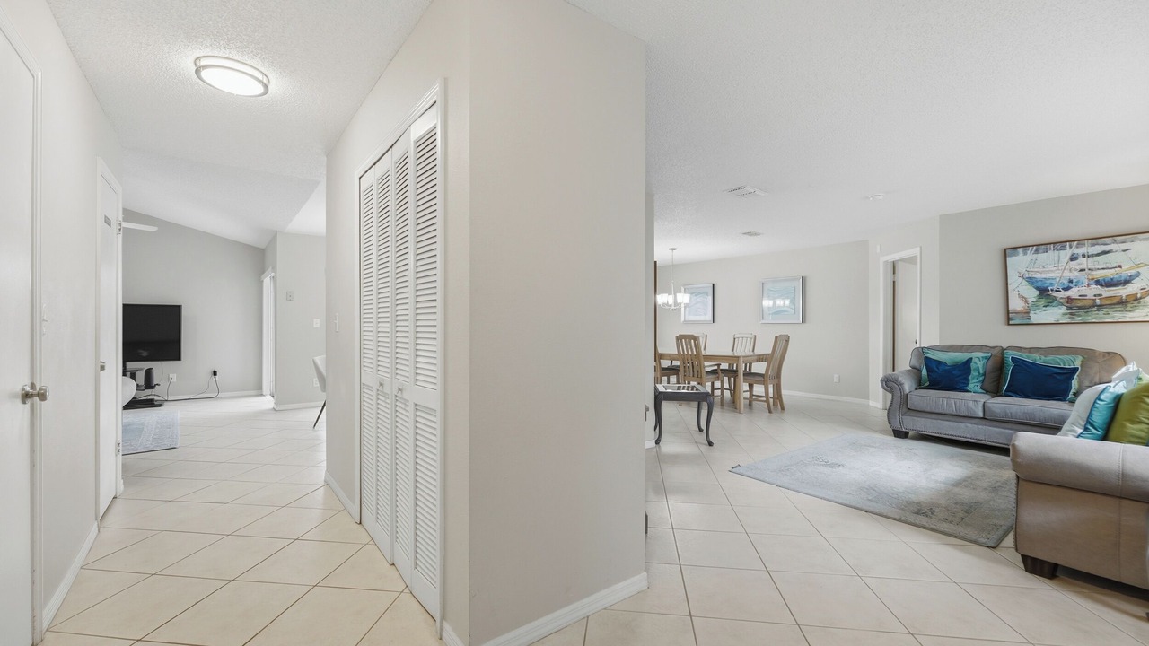 Photo of Livingroom in Indian Ridge
