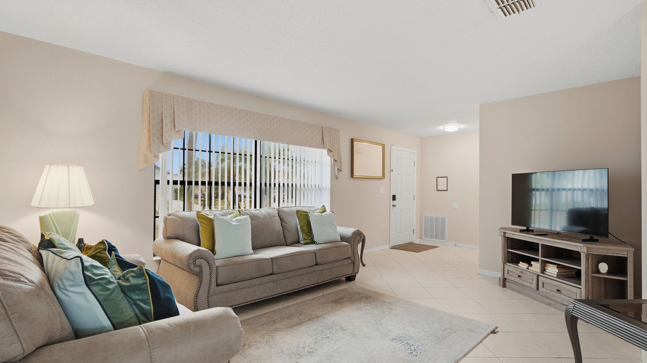 Photo of Livingroom in Indian Ridge