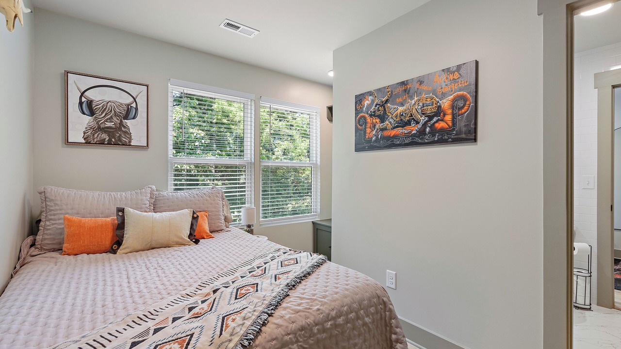 Photo of Bedroom in Hope Gardens