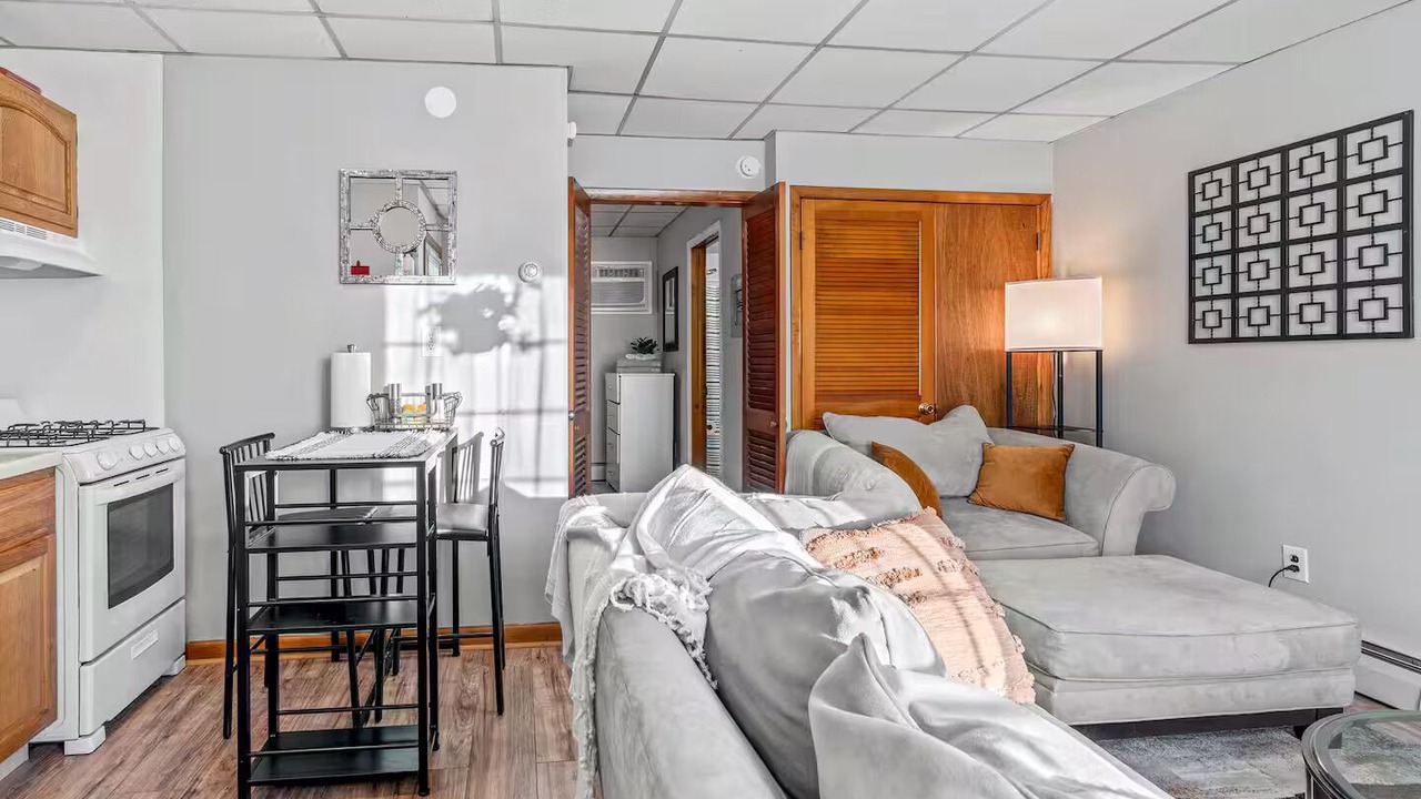Photo of Livingroom in Swarthmore