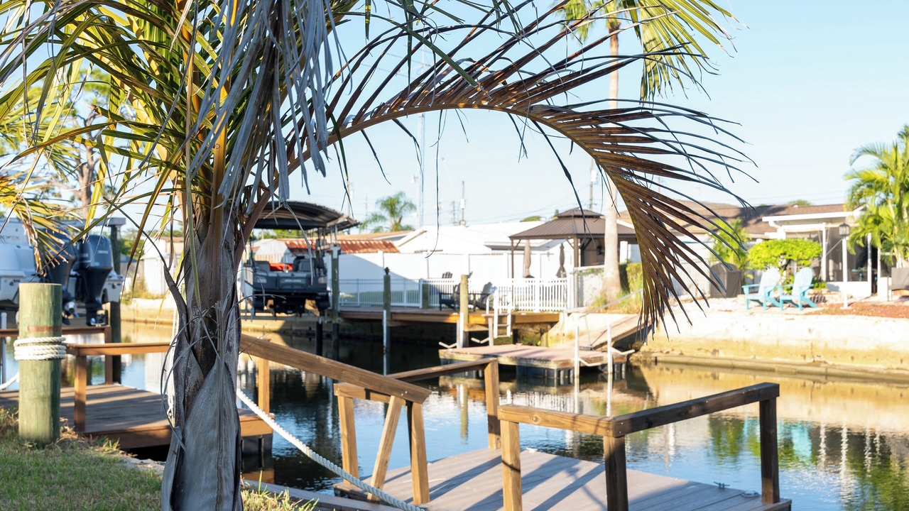 Photo of Others in Hudson Beach Estates