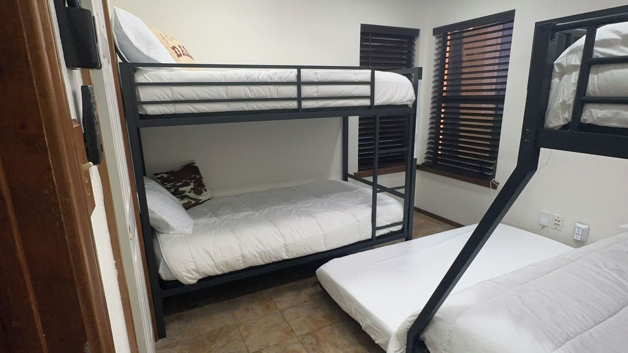 Photo of Bedroom in Grand Prairie