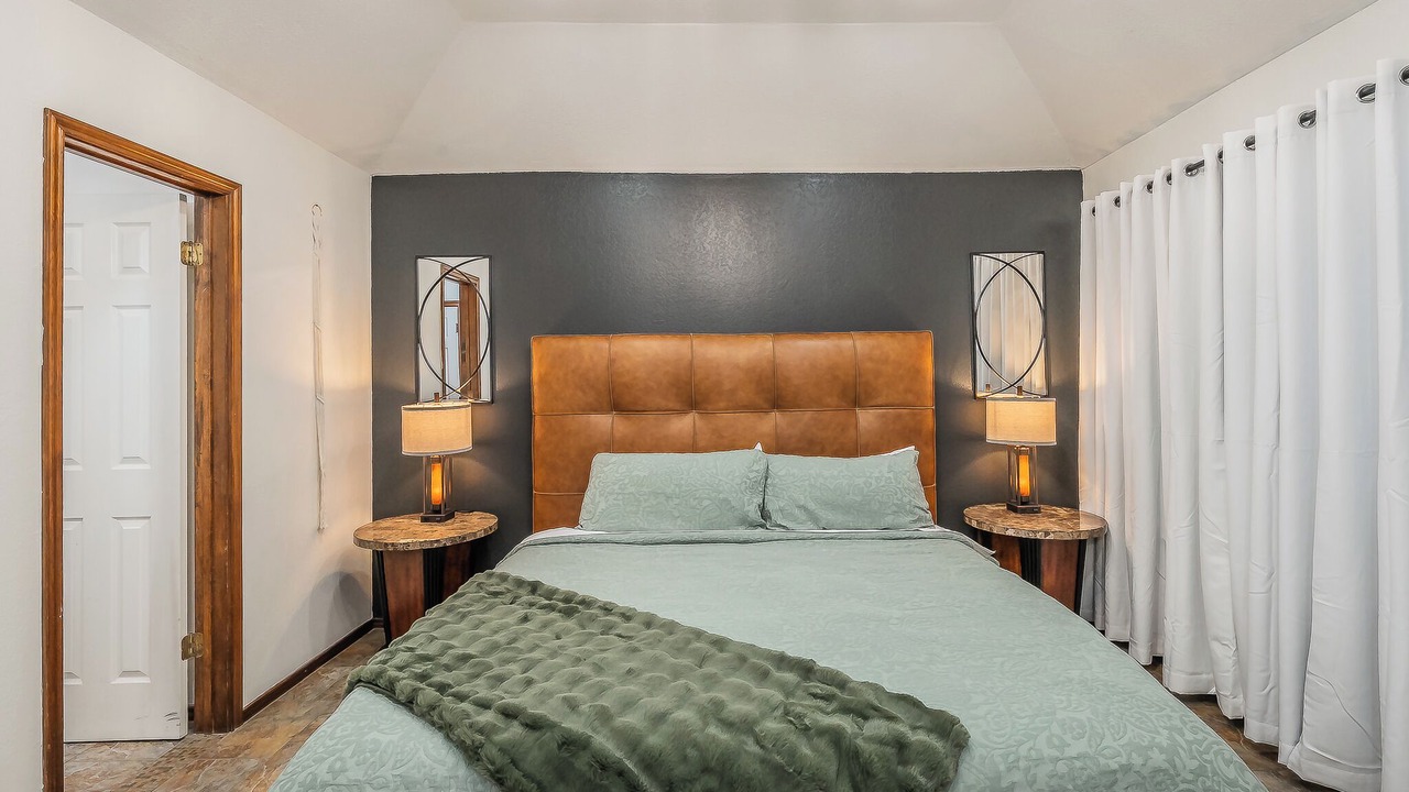 Photo of Bedroom in Grand Prairie