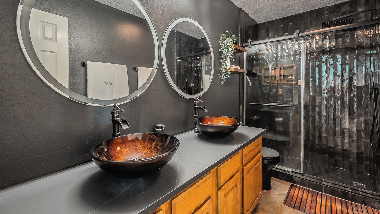 Photo of Bathroom in Grand Prairie