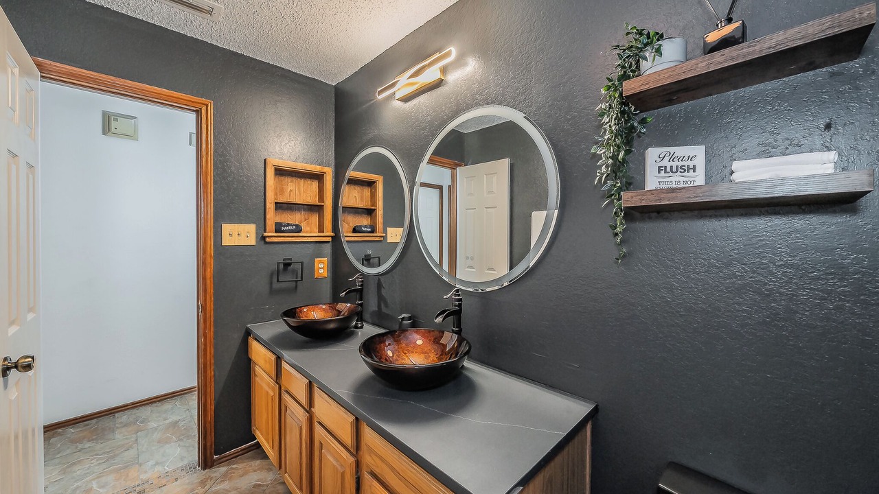 Photo of Bathroom in Grand Prairie