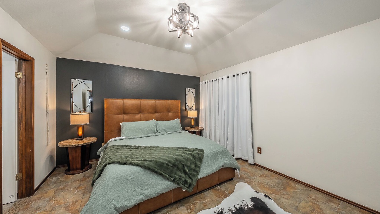 Photo of Bedroom in Grand Prairie