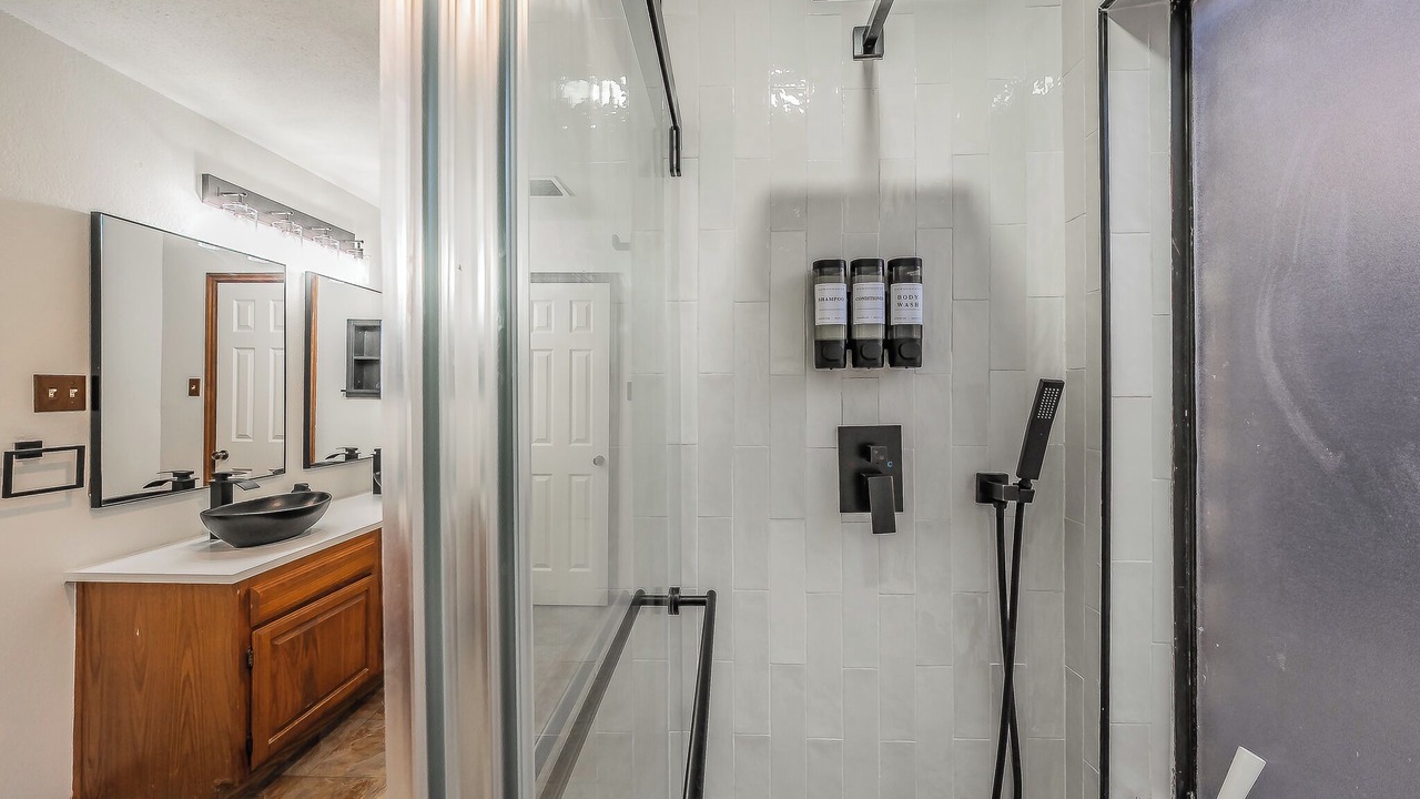 Photo of Bathroom in Grand Prairie