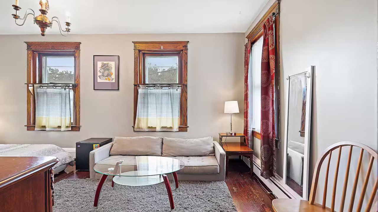 Photo of Livingroom in Swarthmore