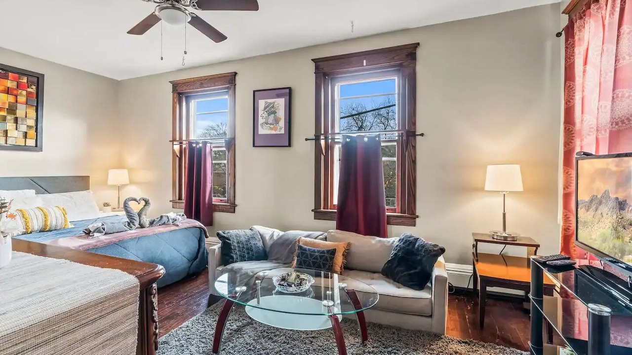 Photo of Livingroom in Swarthmore