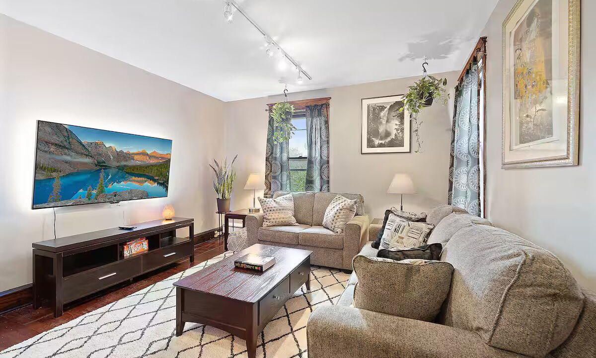 Photo of Livingroom in Swarthmore