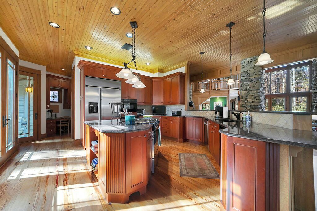 Photo of Kitchen in Lake Toxaway