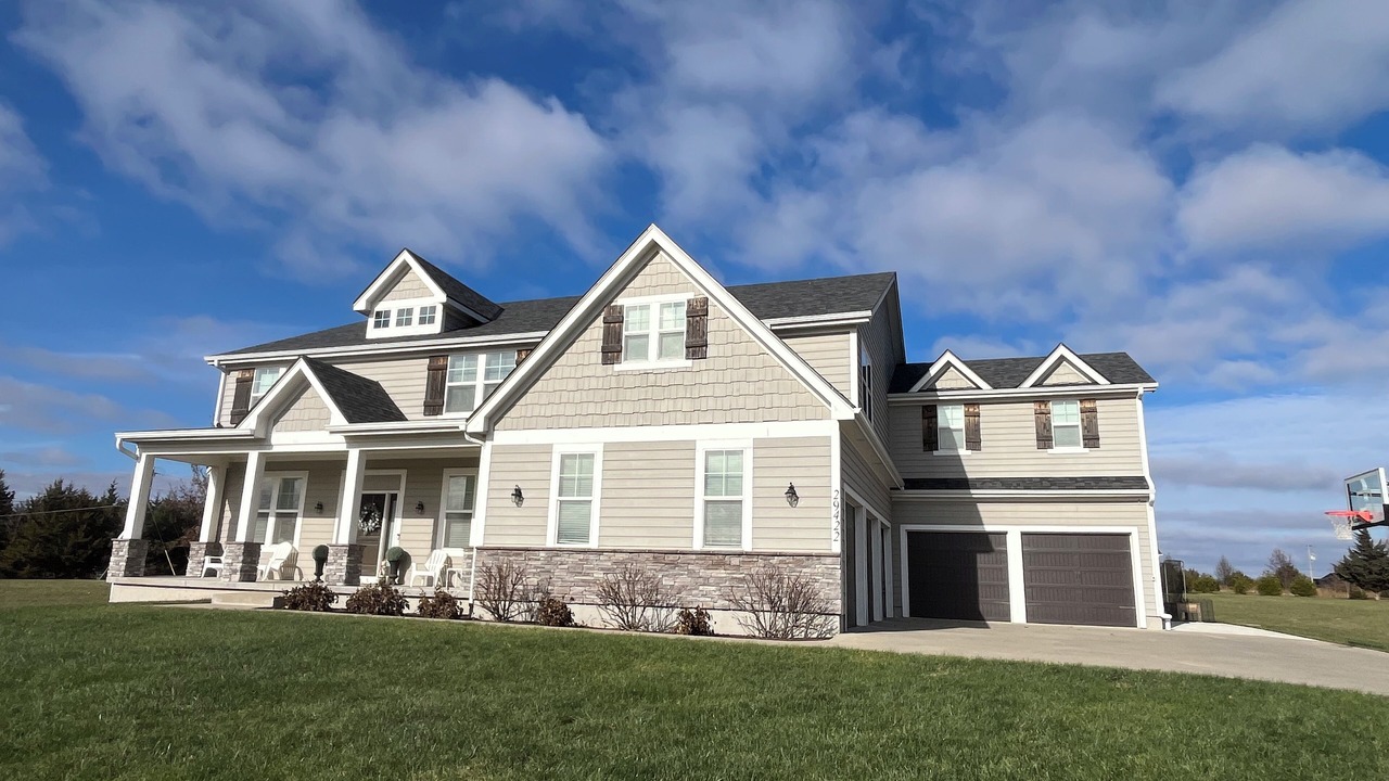 Photo of Outdoor in New Century