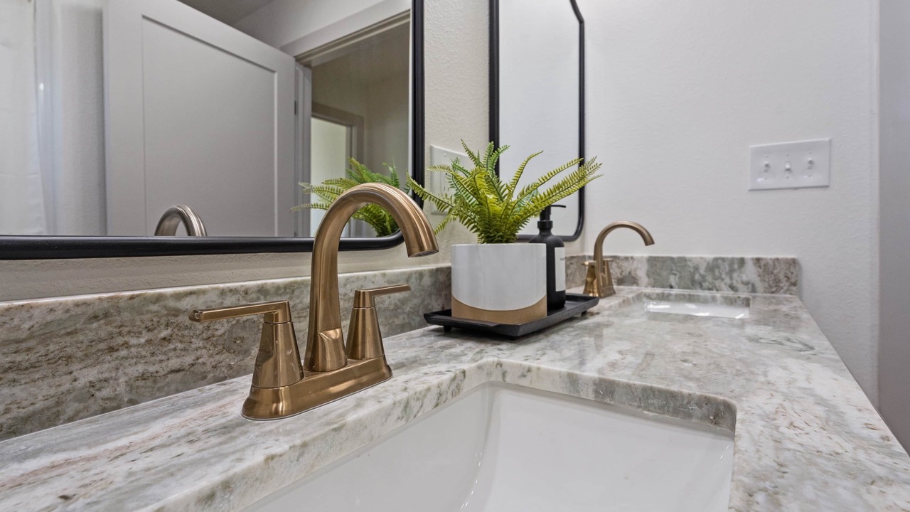 Photo of Bathroom in Thackerville