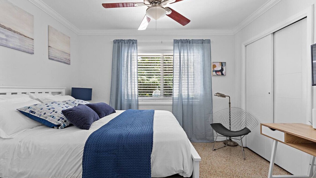 Photo of Bedroom in Wilton Manors