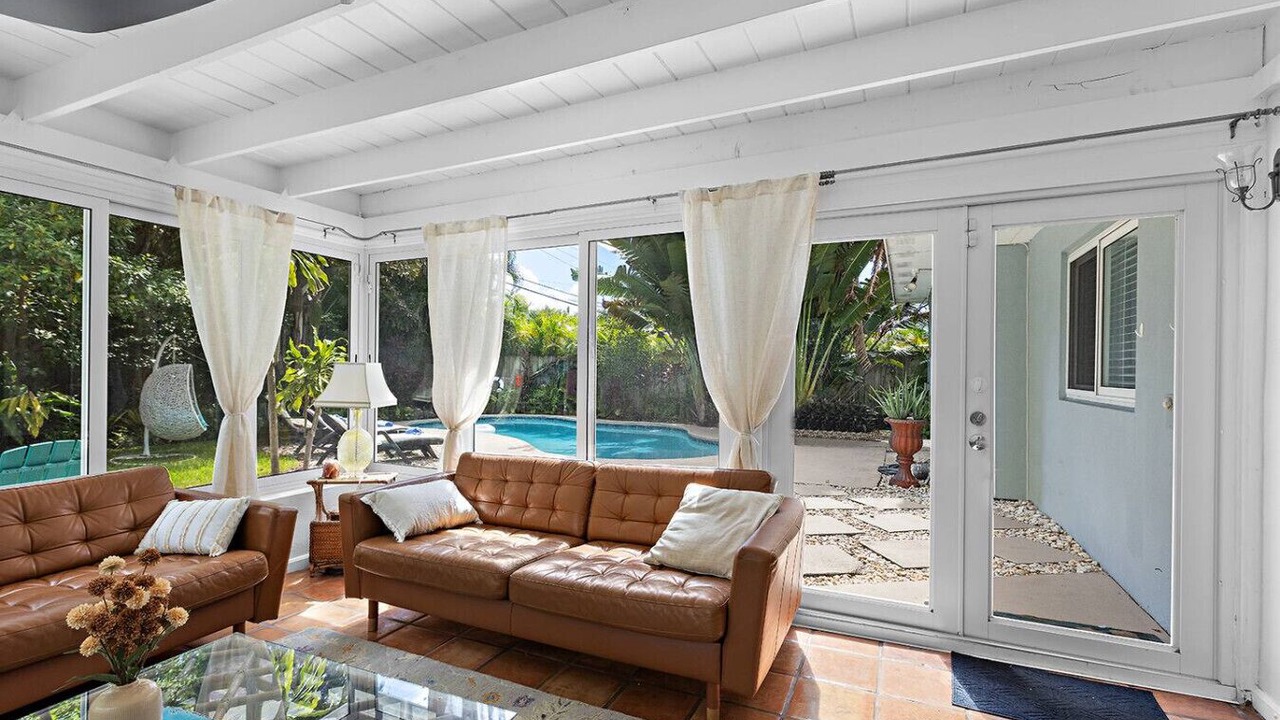 Photo of Livingroom in Wilton Manors