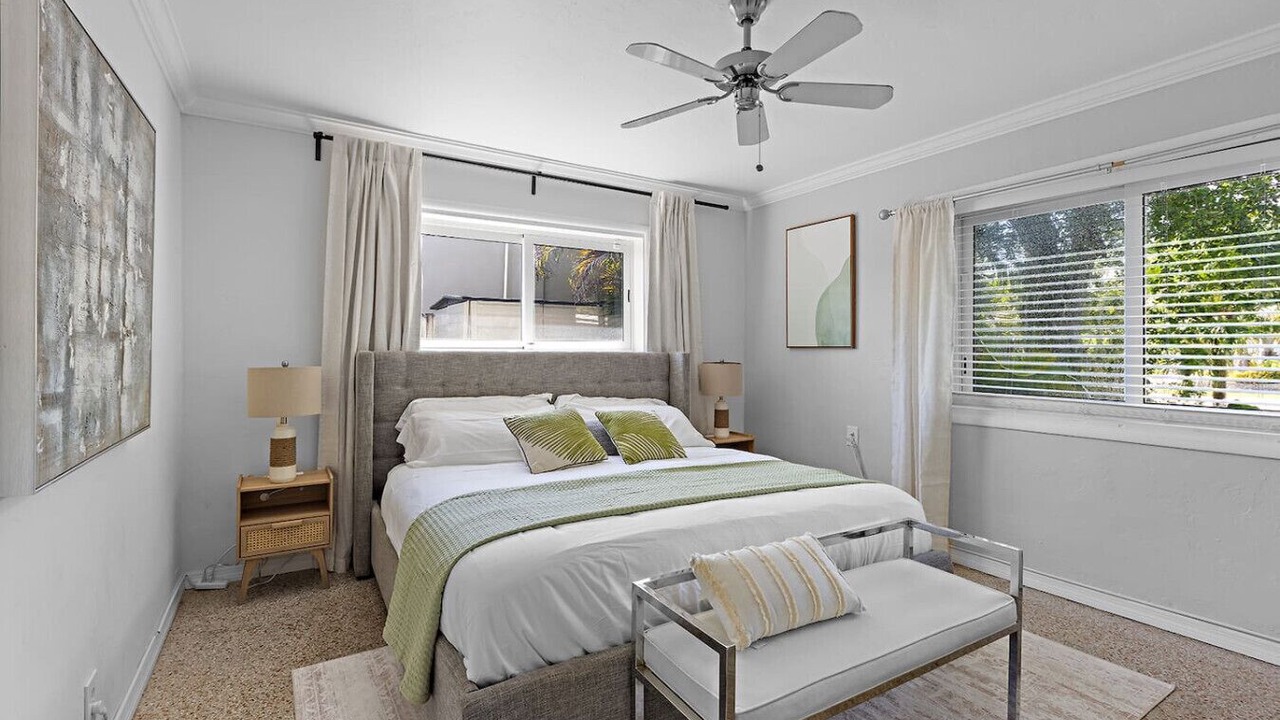 Photo of Bedroom in Wilton Manors