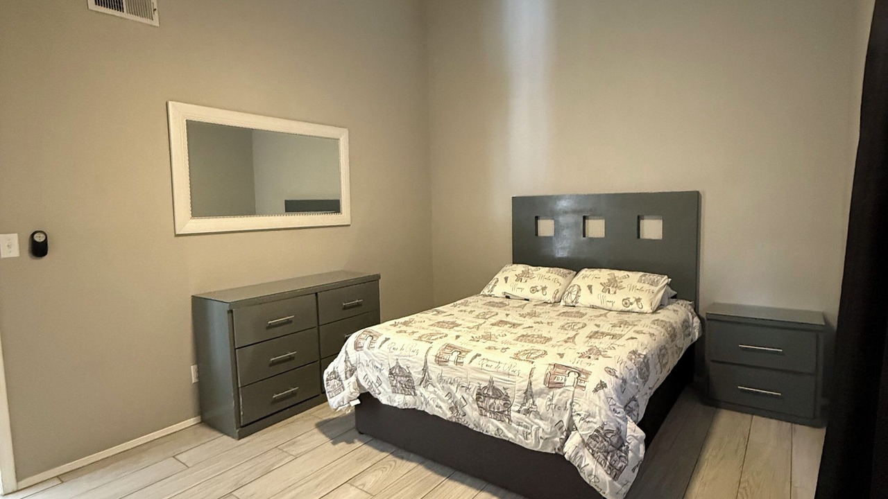 Photo of Bedroom in Biggs Field