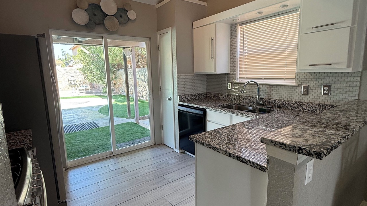 Photo of Kitchen in Biggs Field