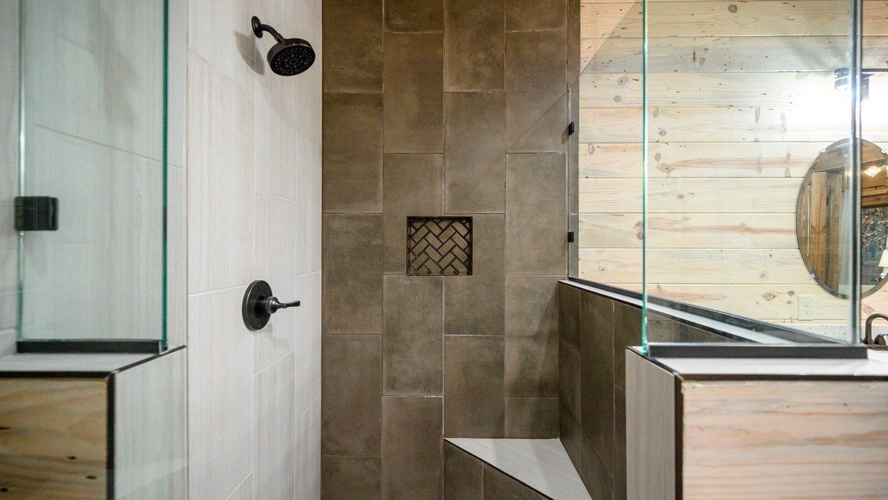 Photo of Bathroom in Pickens