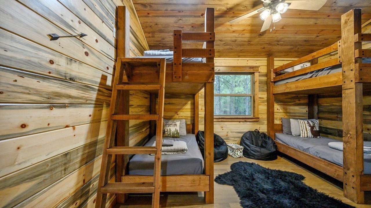 Photo of Bedroom in Pickens
