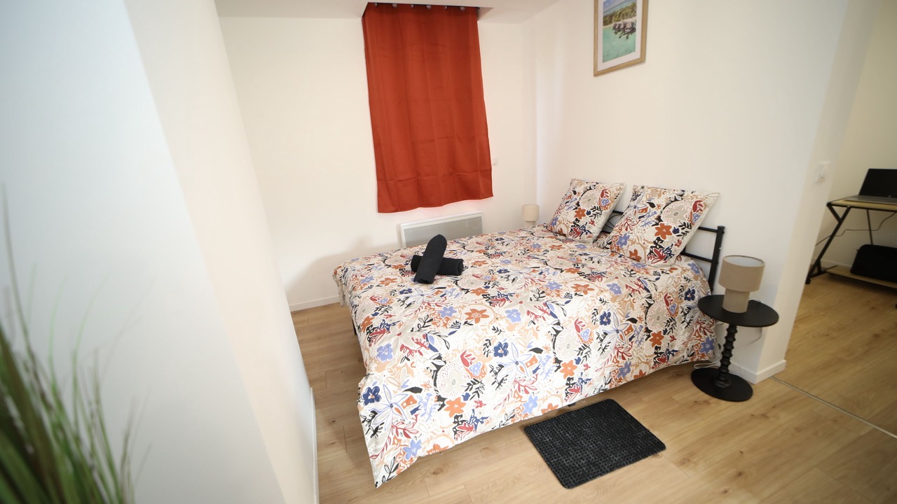 Photo of Bedroom in Cambrai