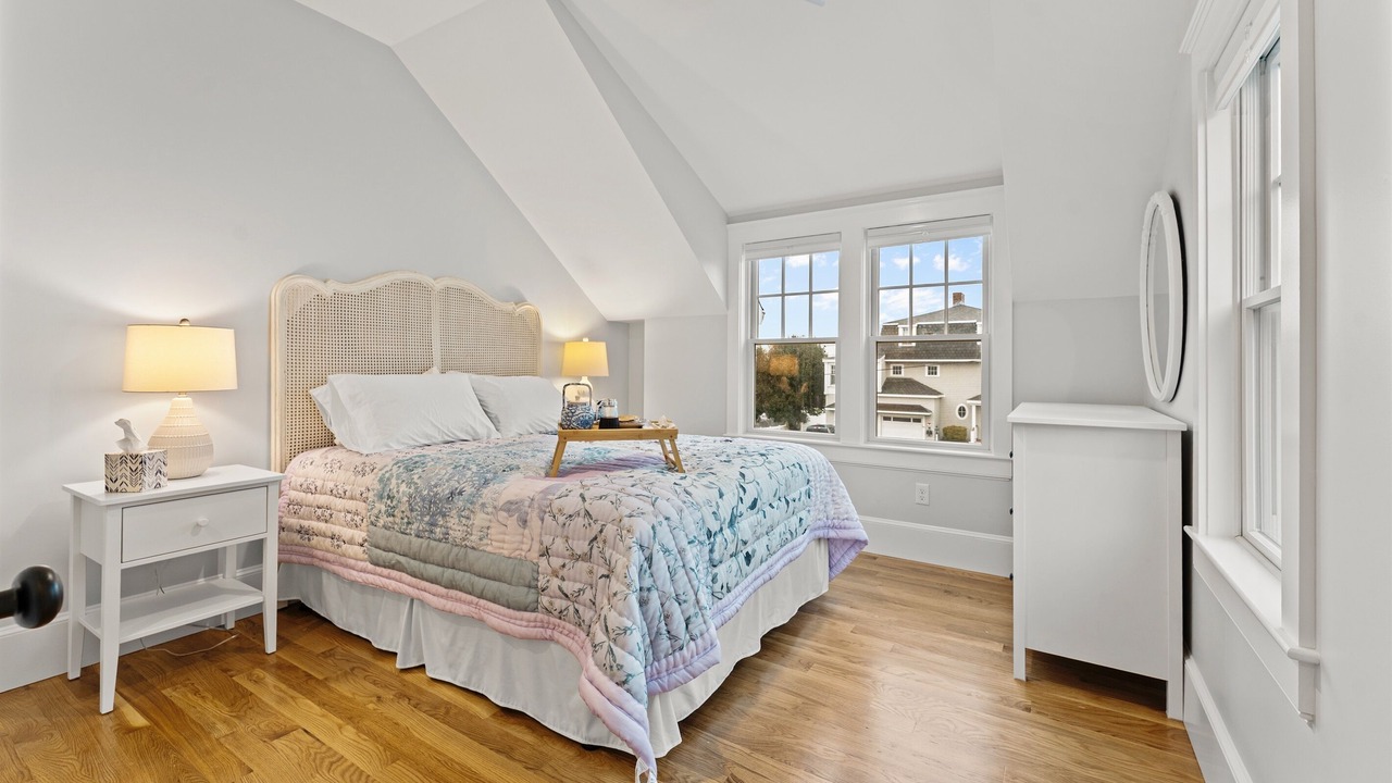 Photo of Bedroom in Greenbush