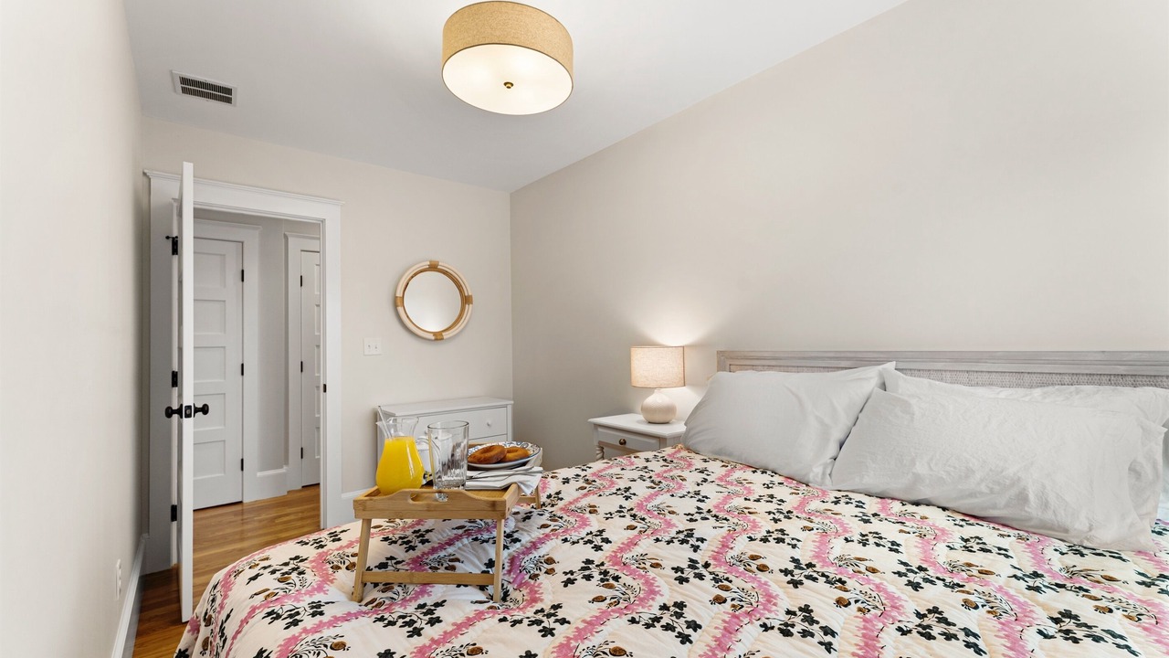 Photo of Bedroom in Greenbush