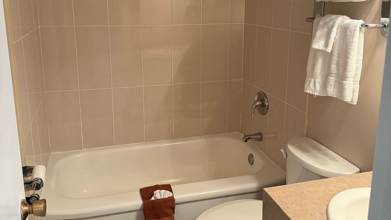 Photo of Bathroom in Silvertown