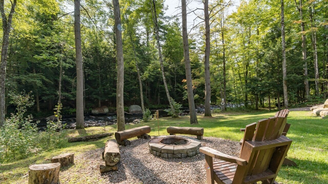 Photo of Outdoor in Glenfield