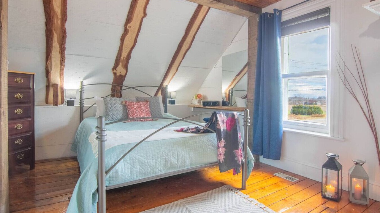 Photo of Bedroom in Sainte-Ursule