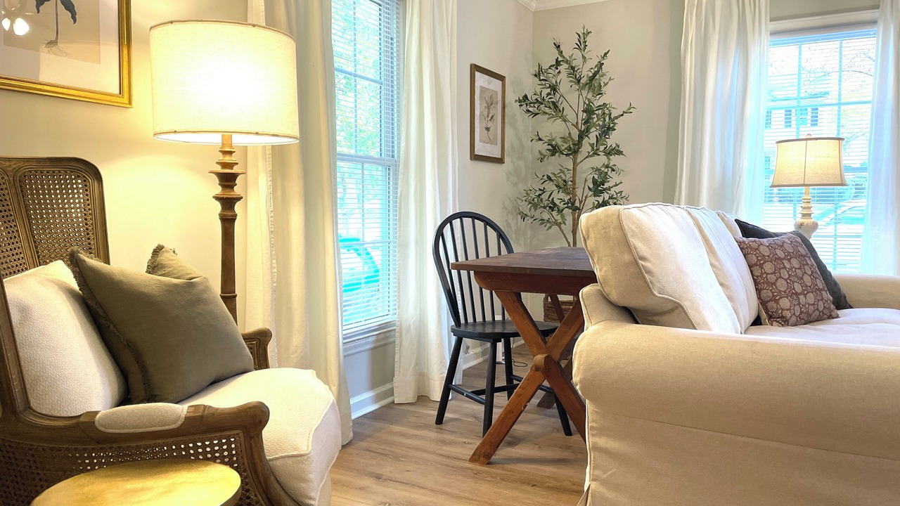 Photo of Livingroom in Green Valley