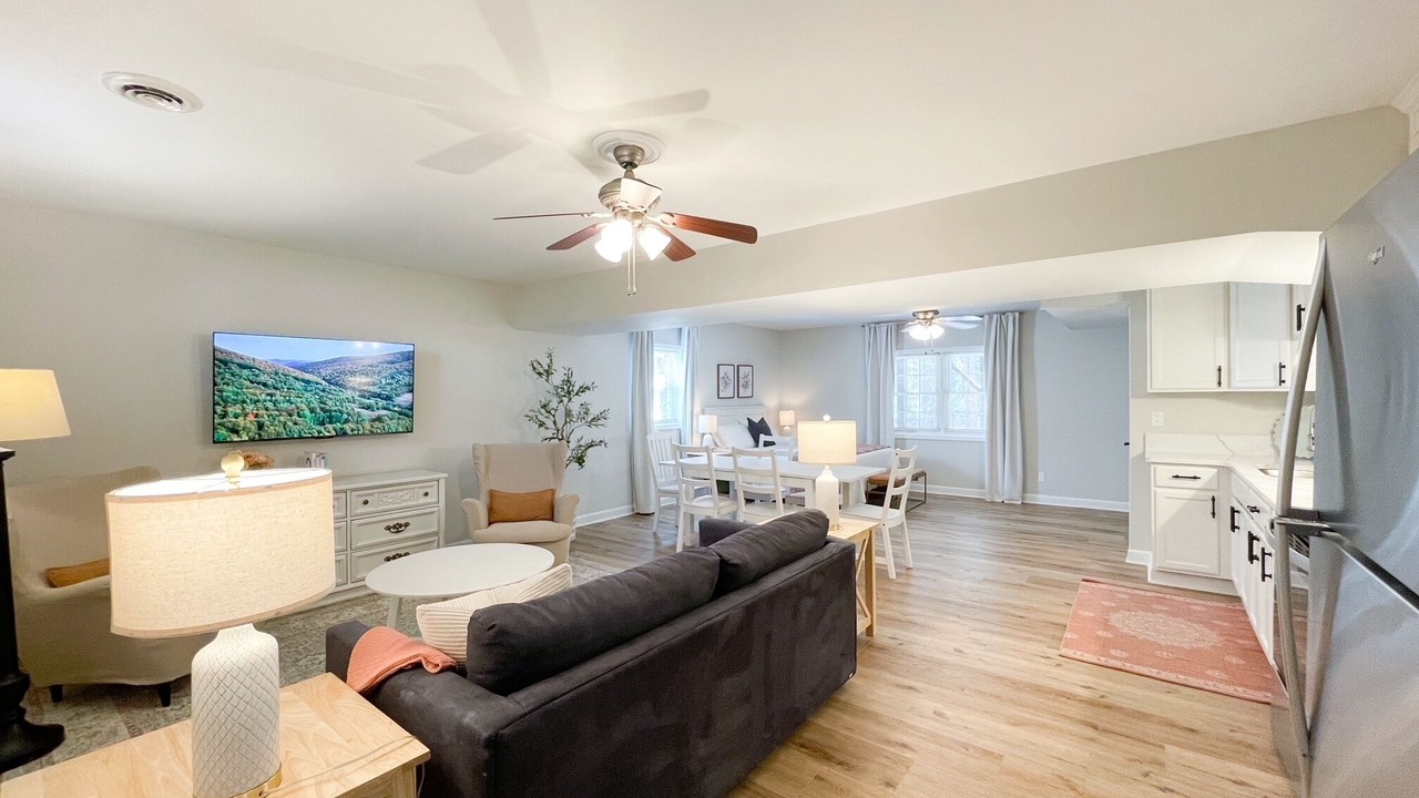 Photo of Bedroom in Green Valley