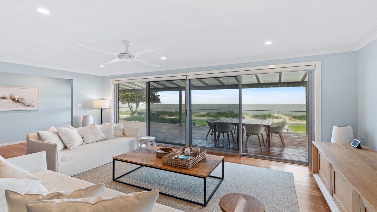 Photo of Livingroom in Hawks Nest