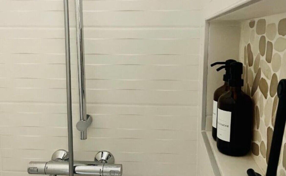 Photo of Bathroom in Ecques