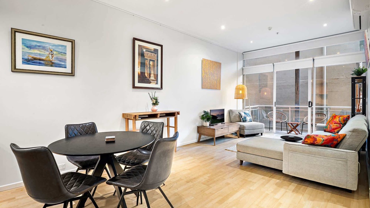 Photo of Livingroom in West Melbourne