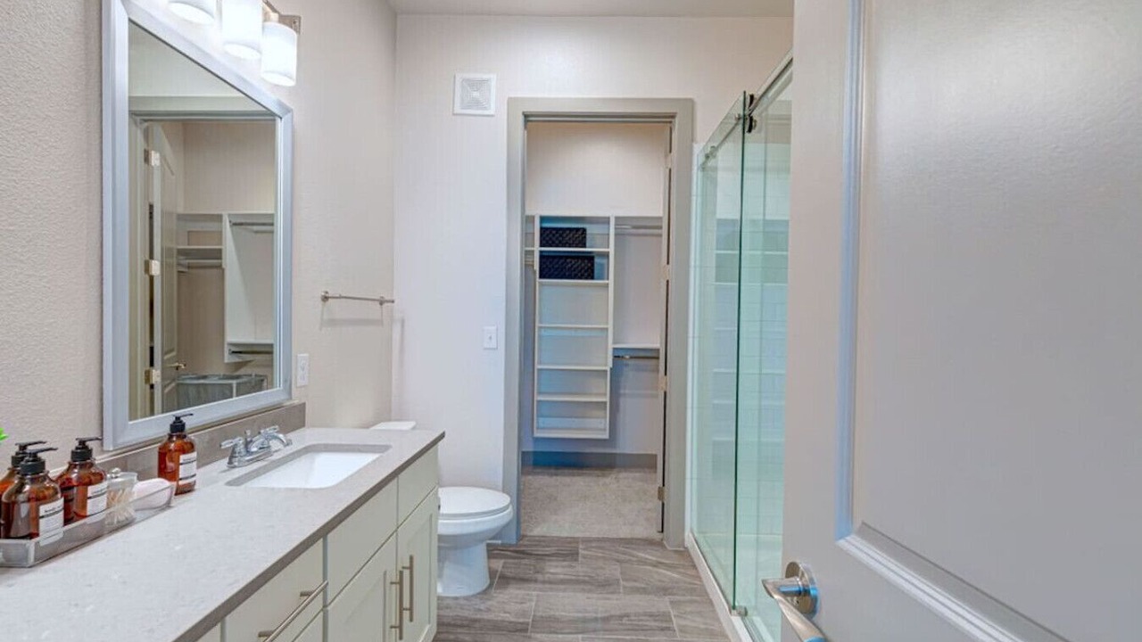 Photo of Bathroom in Las Colinas